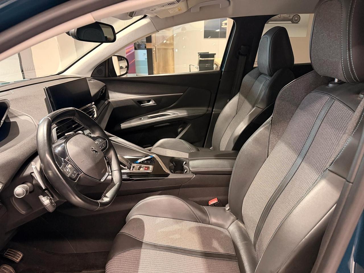 Peugeot 3008 BlueHDi 130 S&S Allure Pack