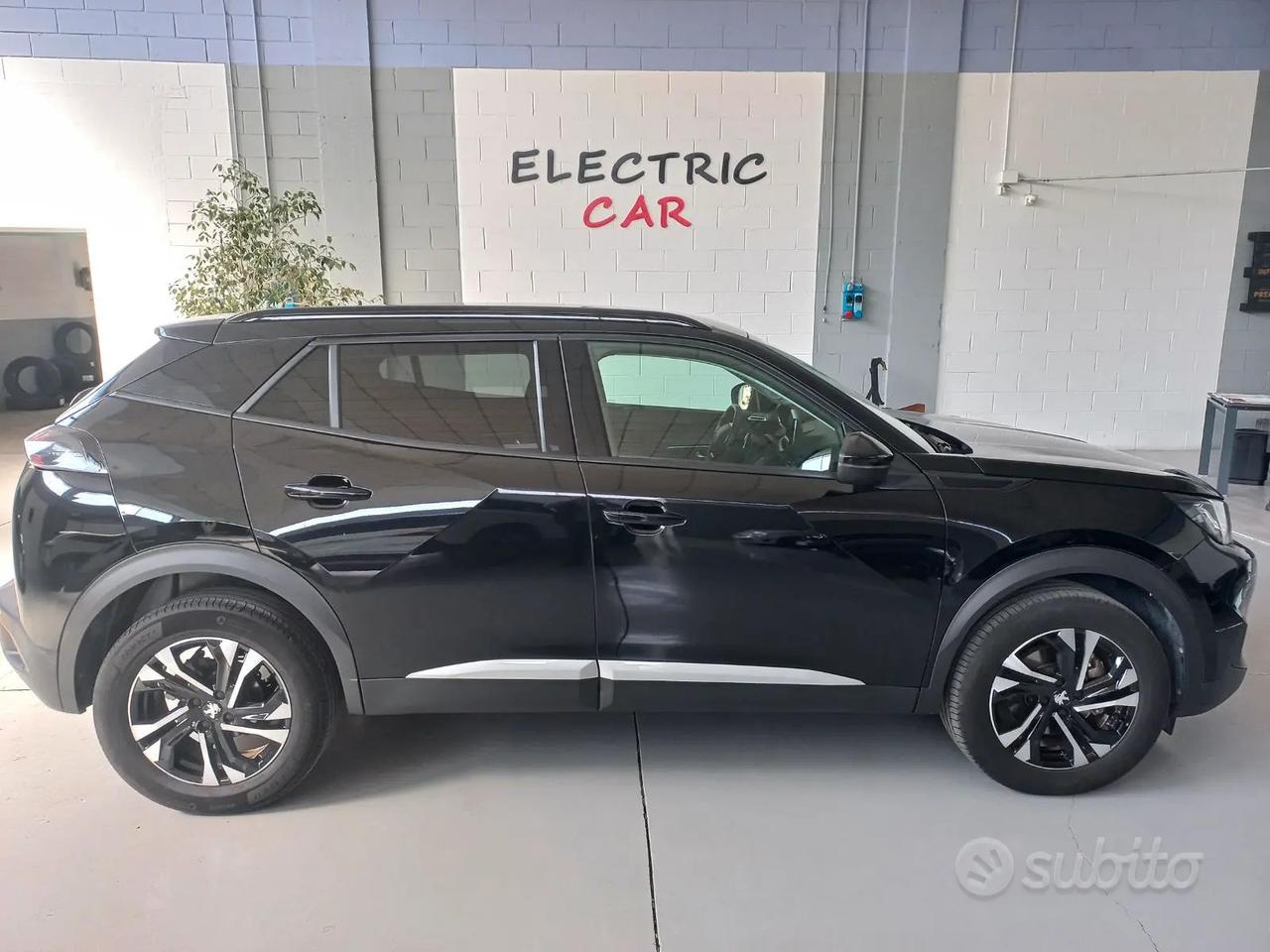 Peugeot 2008 Allure Pack S&S A/T iva deducibile