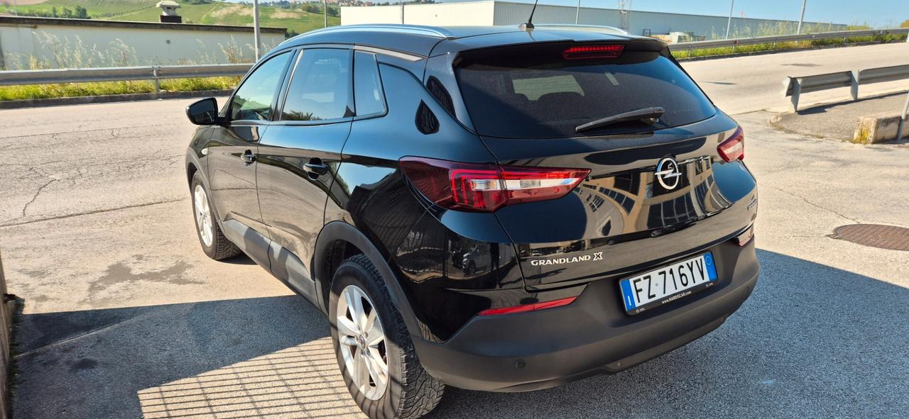 Opel Grandland X 1.2 Turbo 130 CV Advance NEOPATENTATI