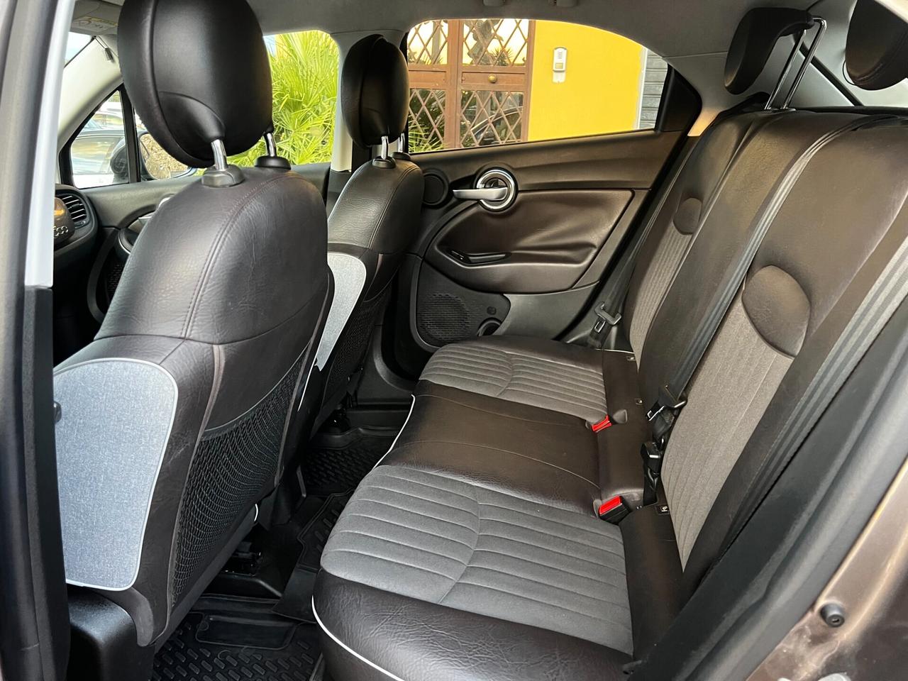 Fiat 500X 1.3 MultiJet 95 CV Lounge-NAVI-LED