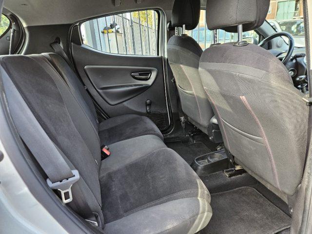 LANCIA Ypsilon 0.9 TwinAir 85 CV 5 porte Metano Ecochic