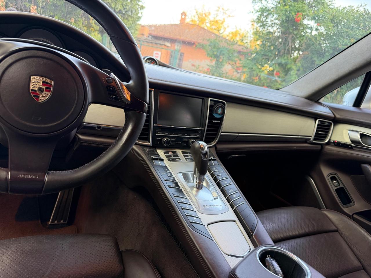 Porsche Panamera 4.8 Turbo BOOK SERVICE