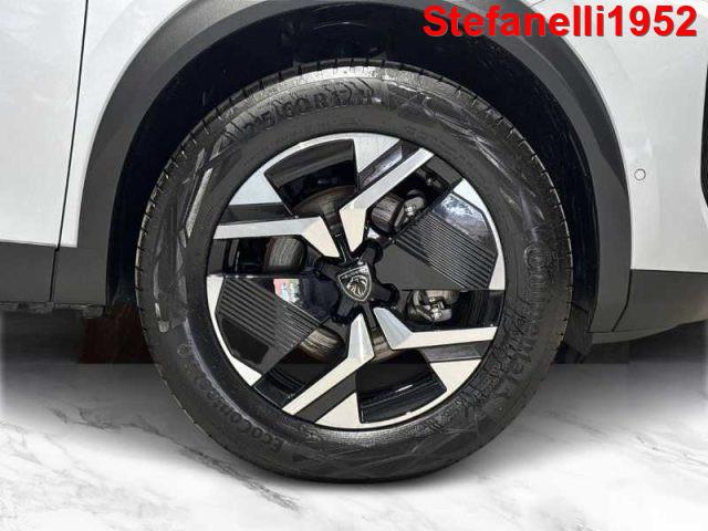 PEUGEOT 2008 1.2 hybrid GT 136cv e-dcs6