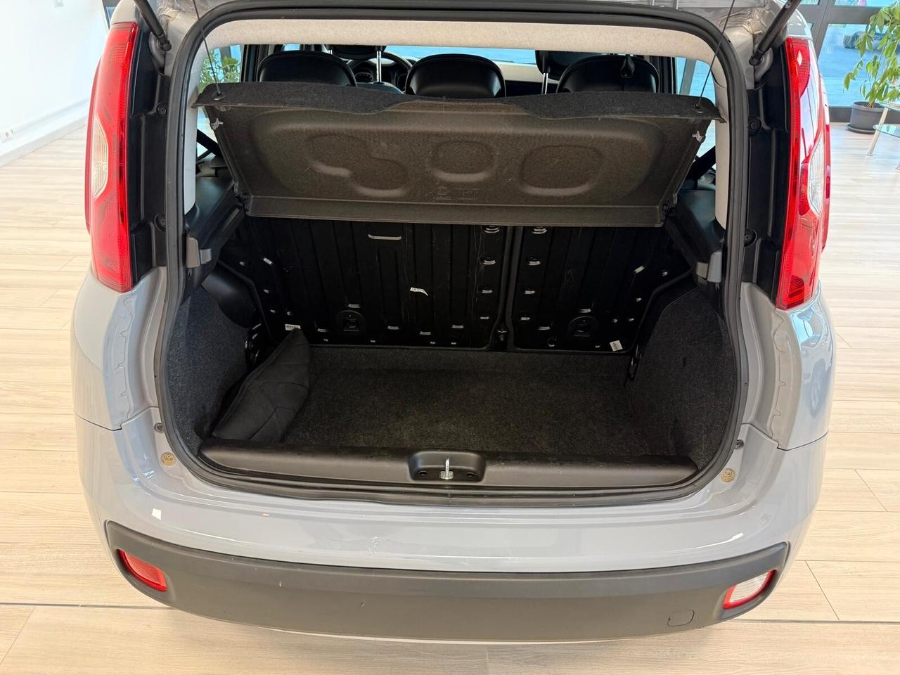 Fiat Panda 1.2 Connected by Wind