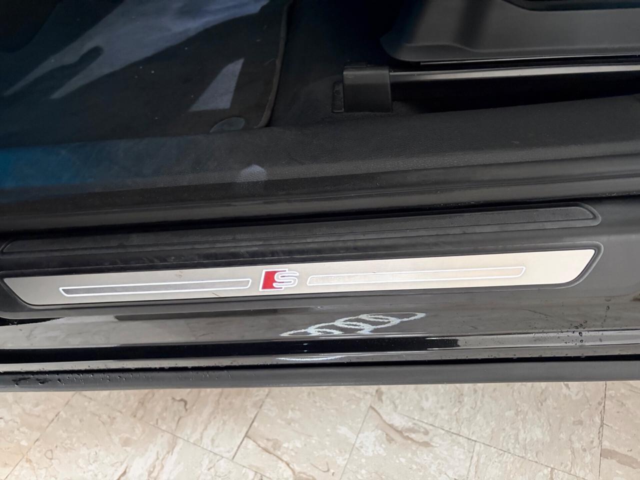 AUDI Q5 40 TDI S TRONIC S LINE PLUS 124.000 KM