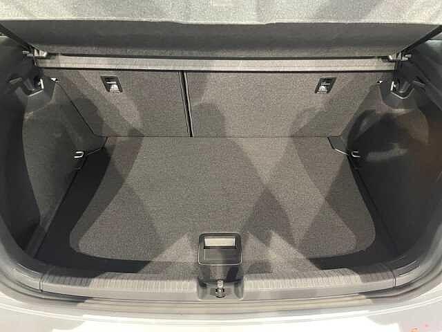 Volkswagen Polo 6ª serie 90CV 1.0TGI 5p. Trendline - NEOPATENTATI -