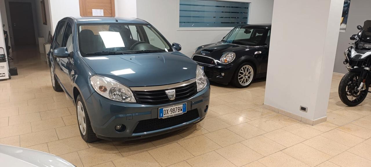 Dacia Sandero 1.4 8V GPL Ambiance