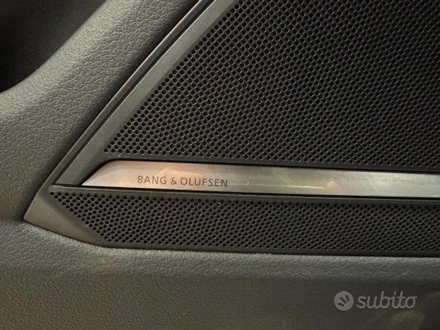 AUDI A6 Avant 40 2.0 TDI S tronic S line +19"+Ma