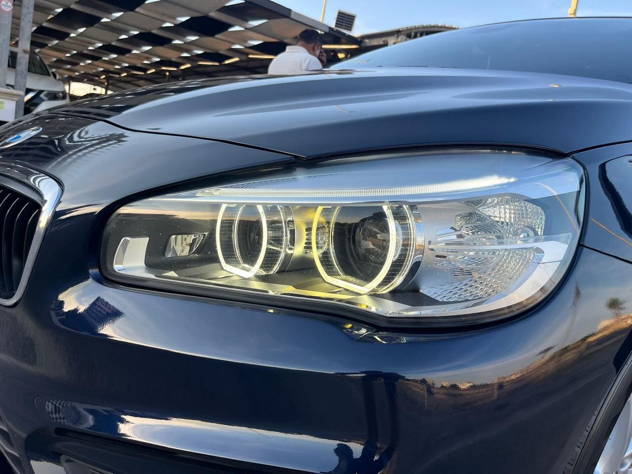 Bmw 2 Active Tourer 216d Advantage 2015
