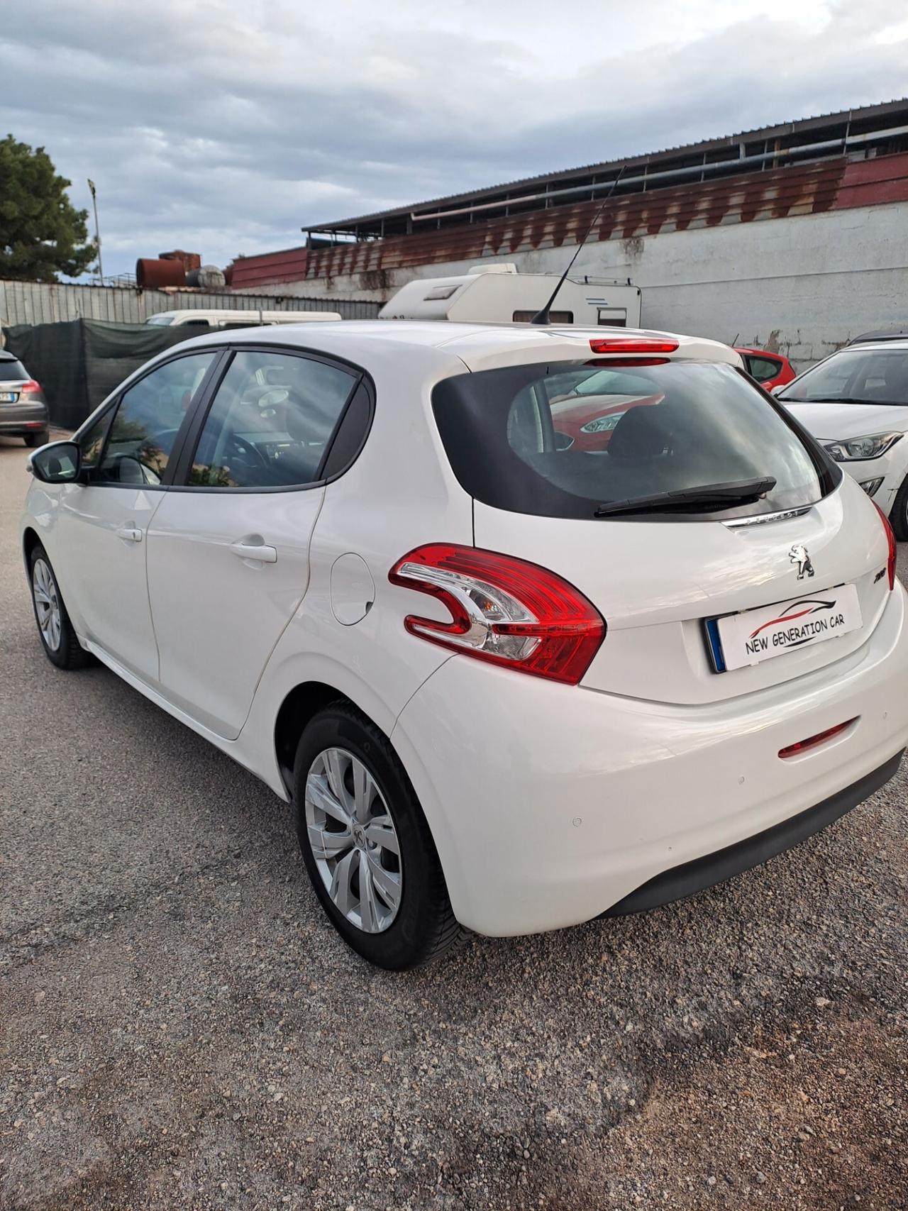 Peugeot 208 1.2 VTi 82 CV 5 porte Active