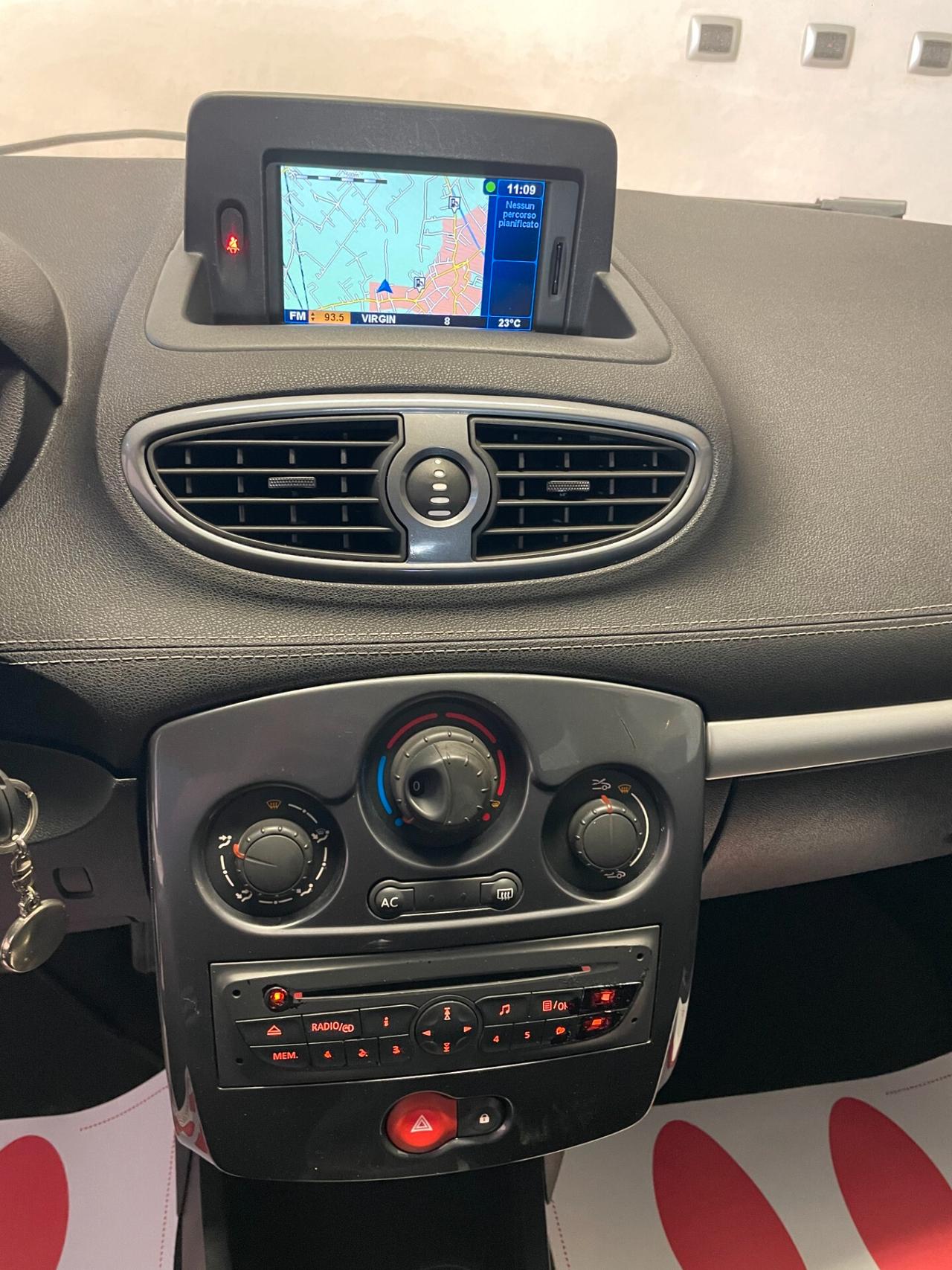 Renault Clio 1.2 3p Luxe FULL Distribuzione tagliandata NEOPATENTATI