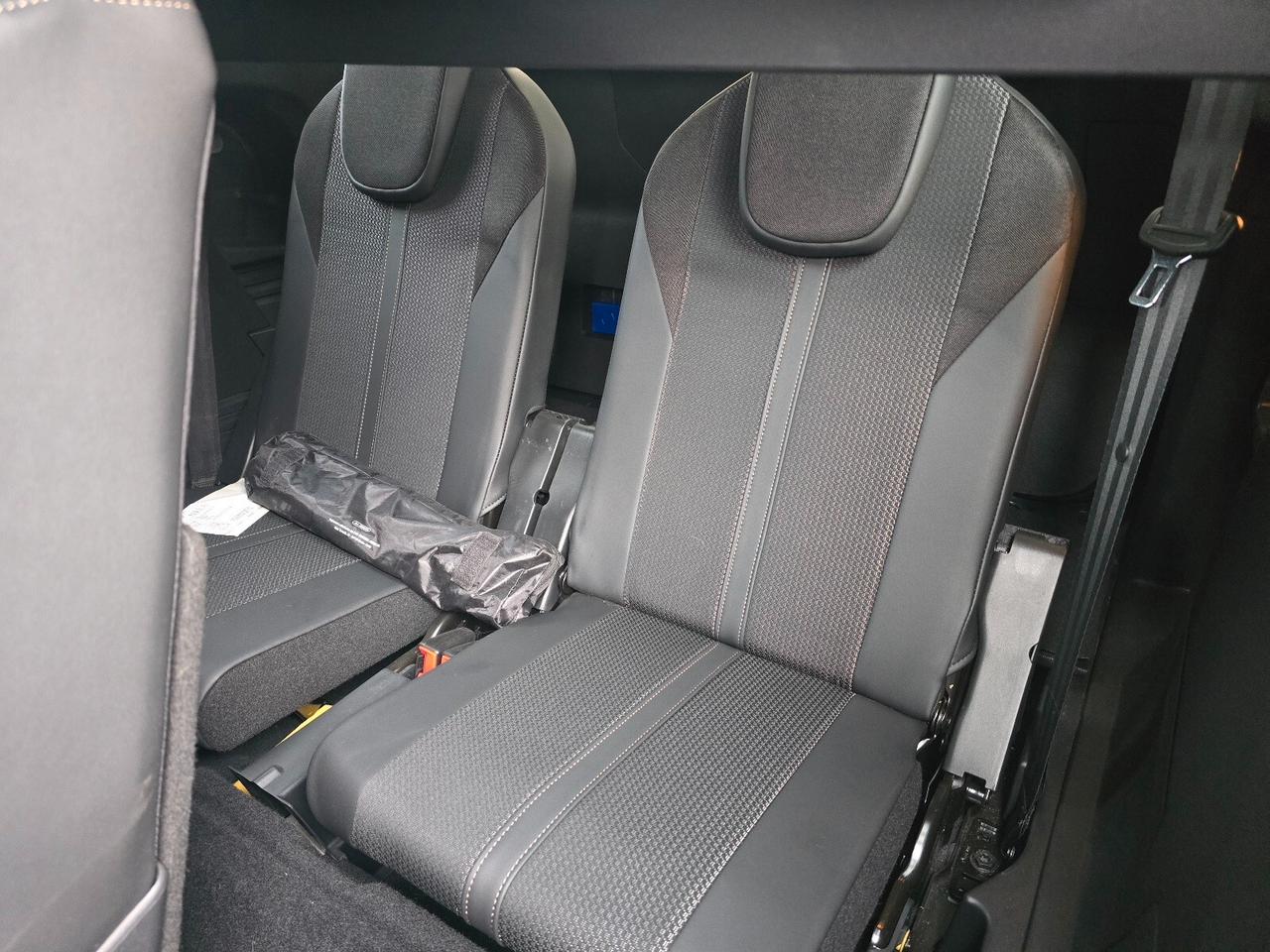 Peugeot 5008 BlueHDi 130 S&S EAT8 GT