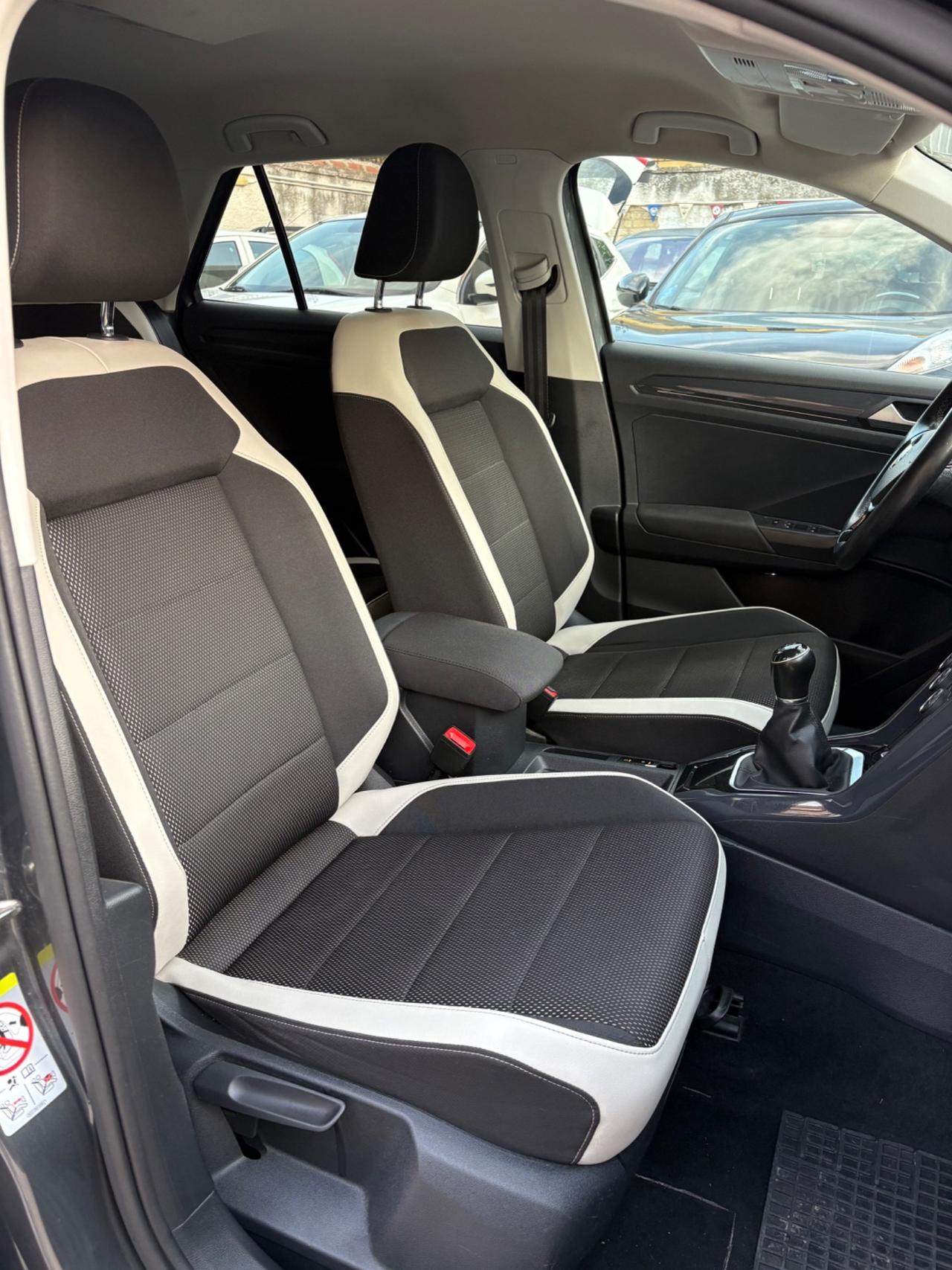 Volkswagen T-Roc 1.6 TDI virtual xenon perfetta