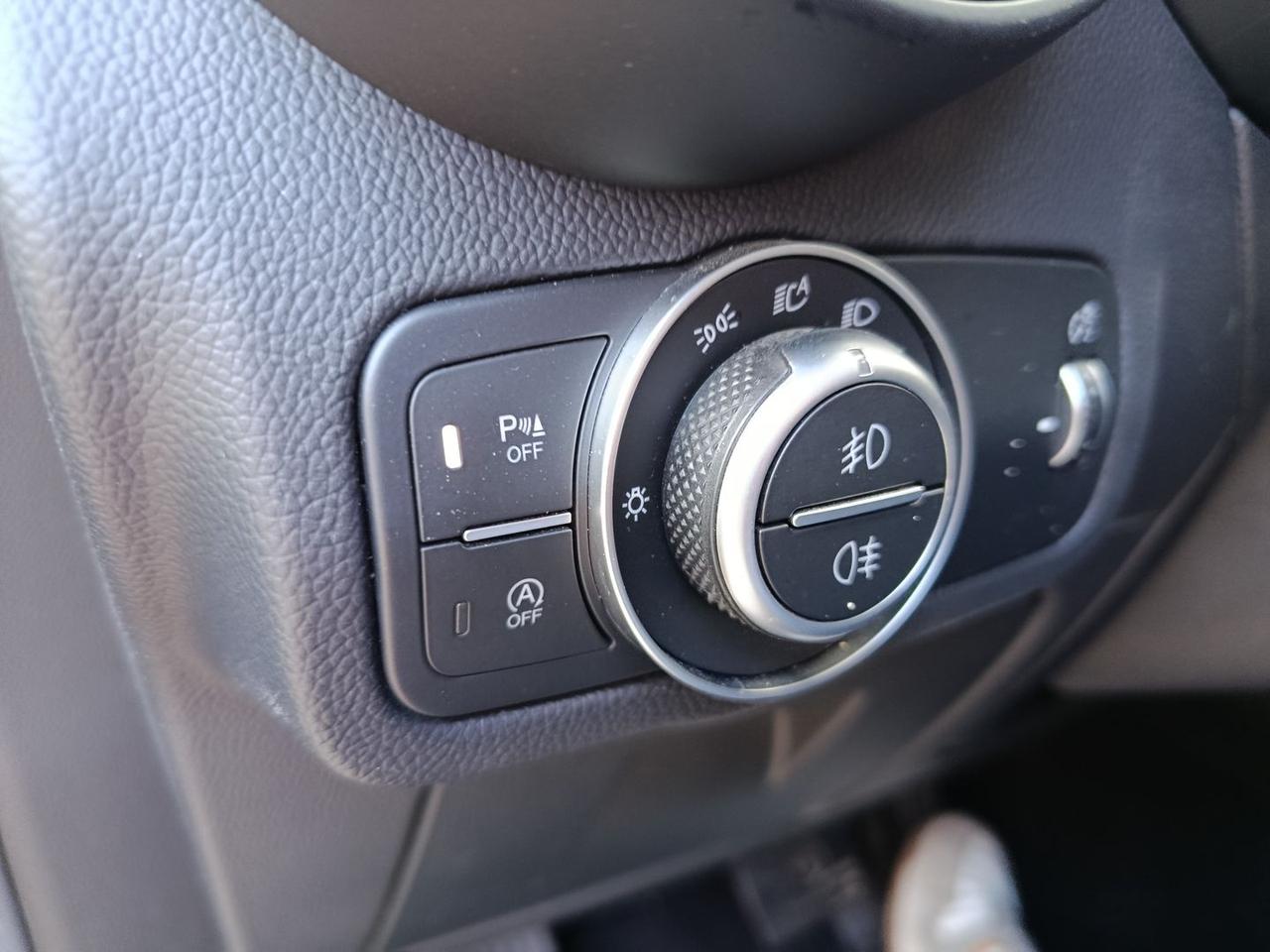 Alfa Romeo Stelvio Sport Tech 2.2 #7918