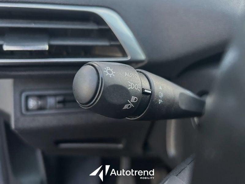 Peugeot 3008 BlueHDi 130 CV NAVI LED Active Business S&S