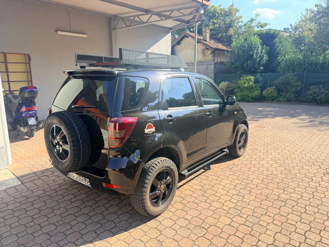 Daihatsu Terios 1.5 4WD BLACK