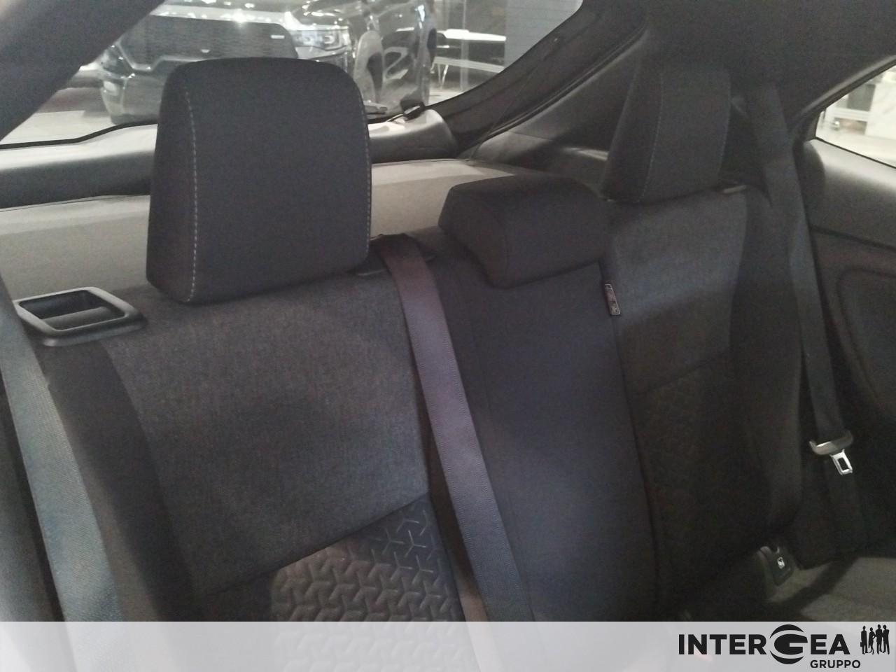 TOYOTA Yaris Cross 1.5h Orange Edition fwd 116cv e-cv