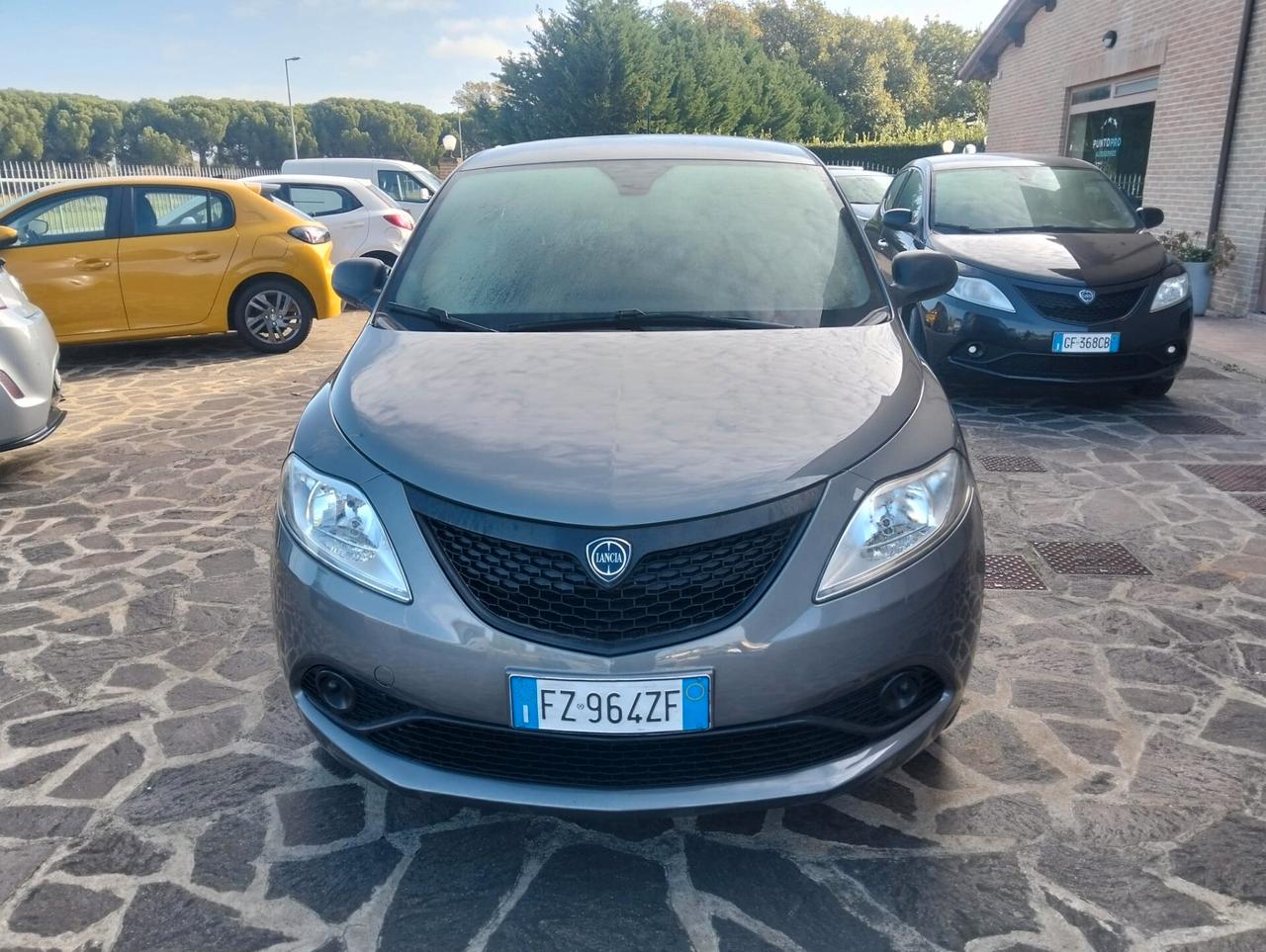 Lancia Ypsilon 1.2 69 CV 5 porte S&S Elefantino Blu