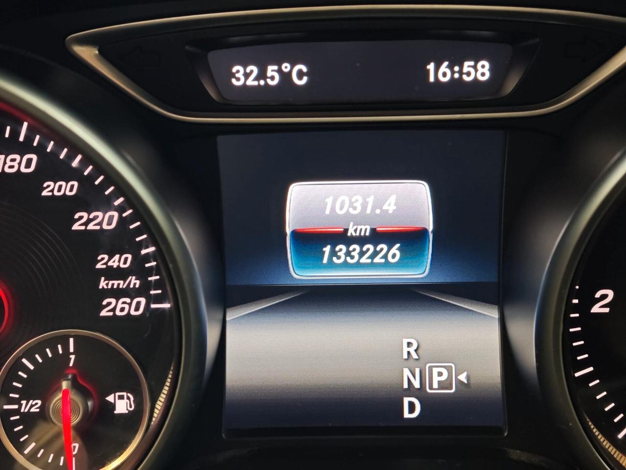 Mercedes-benz CLA 200 d S.W. Premium