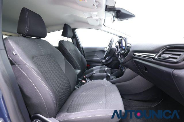 FORD Fiesta 1.1 75 CV 5 PORTE TITANIUM NEOPATENTATI FARI LED
