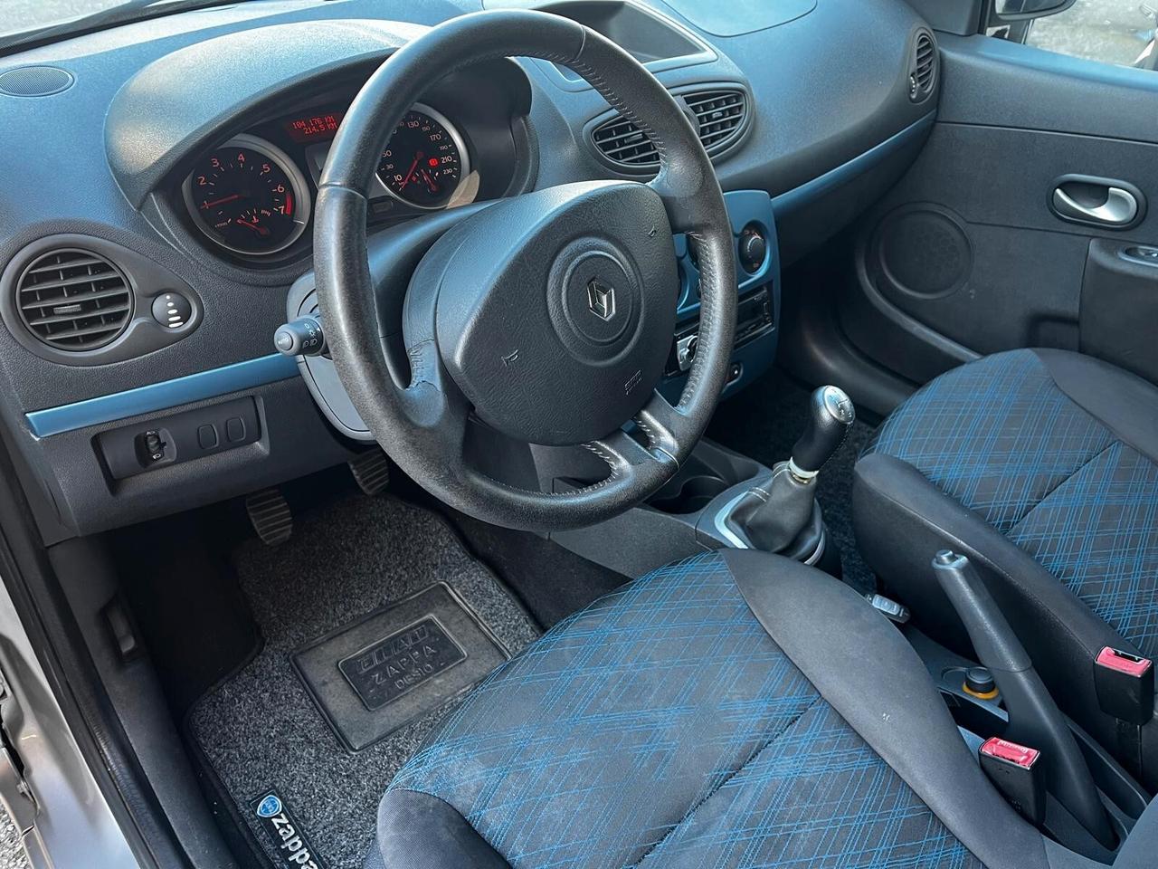 Renault Clio 1.2 16V 5 porte Luxe OK Neopatentati