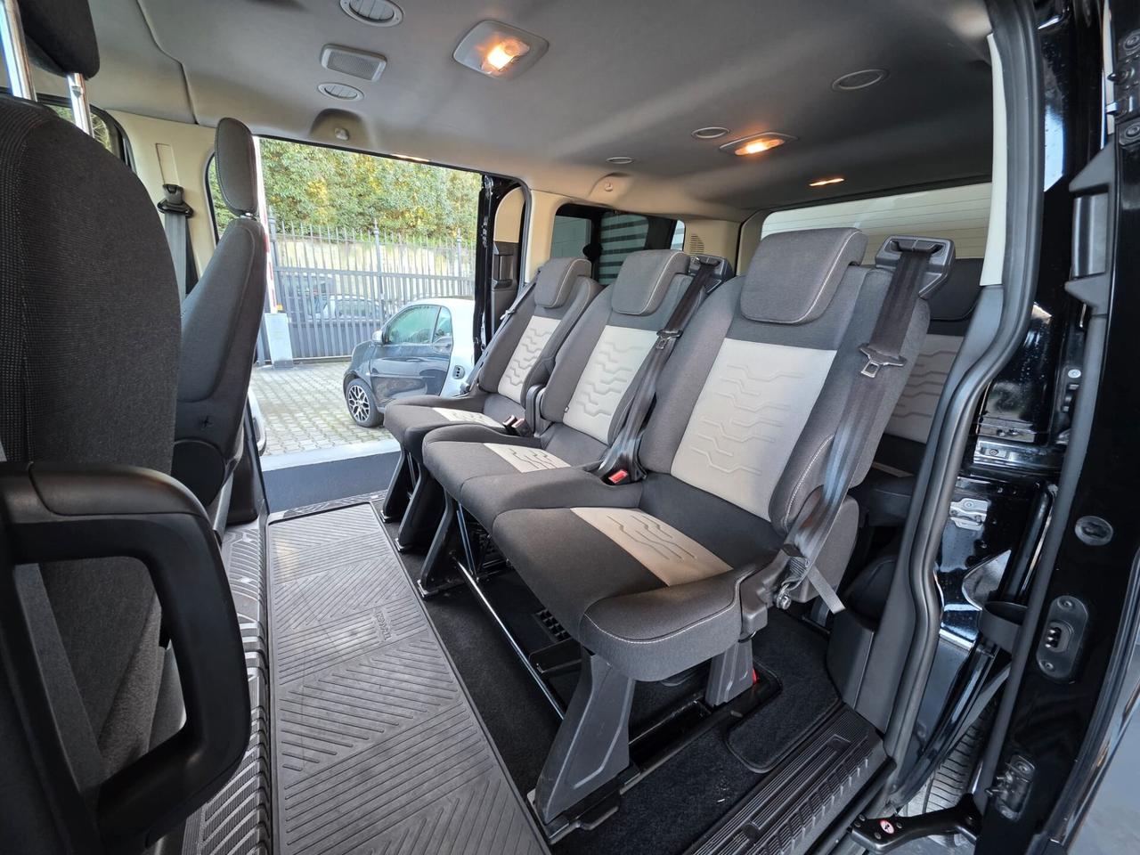 Ford Tourneo Custom 310 2.0 TDCi 170CV aut. PL Titanium