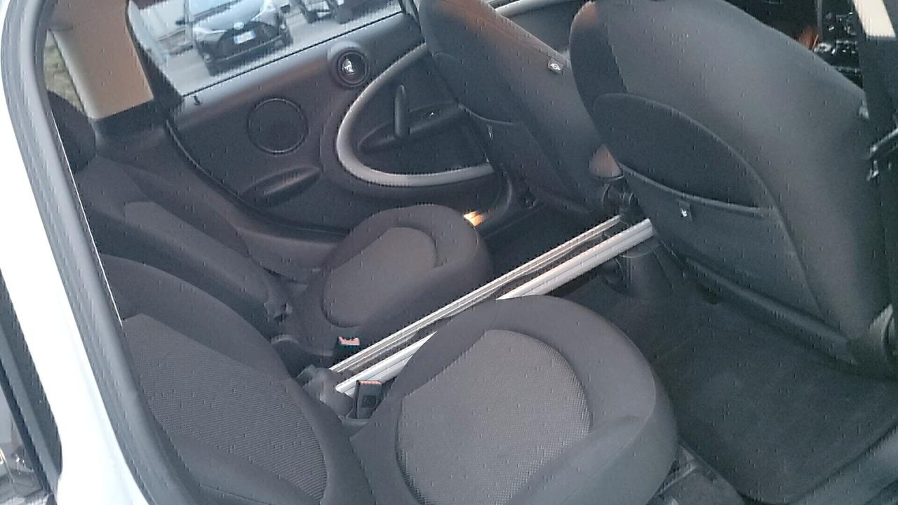Mini 2.0 Cooper D Countryman Automatica ALL 4 PERMUTE