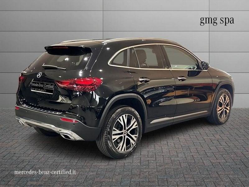 Mercedes-Benz GLA 180 d Progressive Advanced Plus auto