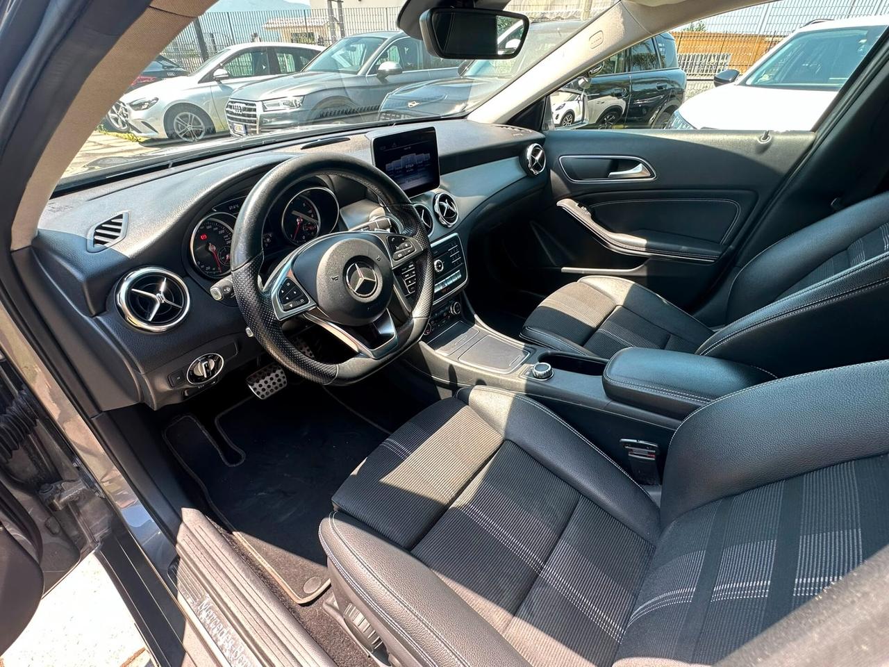 Mercedes GLA 220d 136CV Automatic Premium2019