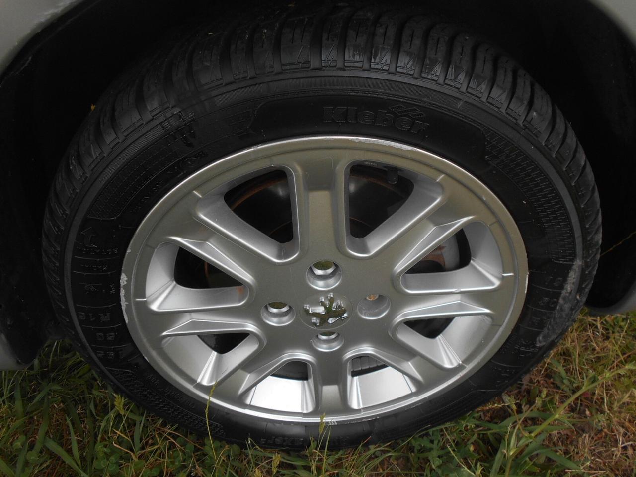Peugeot 1007 turbo diesel