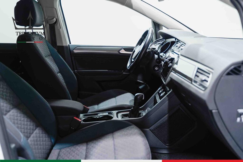 Volkswagen Touran Touran 2.0 tdi Executive dsg
