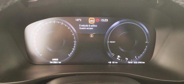 VOLVO XC40 T4 Recharge Plug-in Hybrid Inscription Expression