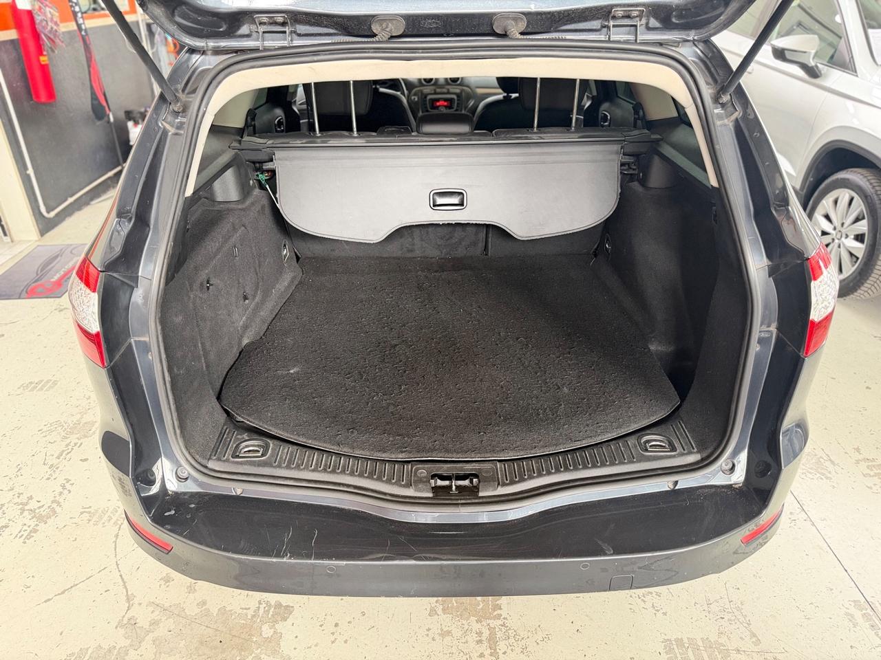Ford Mondeo 2.0 TDCi 140 CV 5 porte Titanium DPF