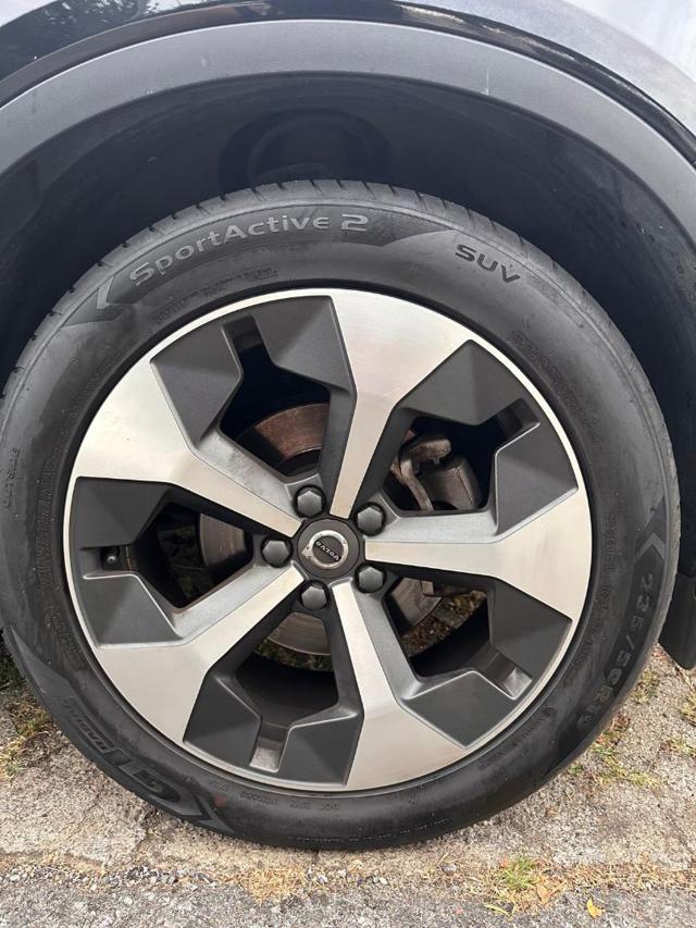 VOLVO XC40 T2 automatico Essential