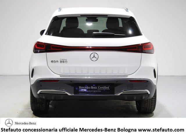 MERCEDES-BENZ EQA 250 Premium Navi