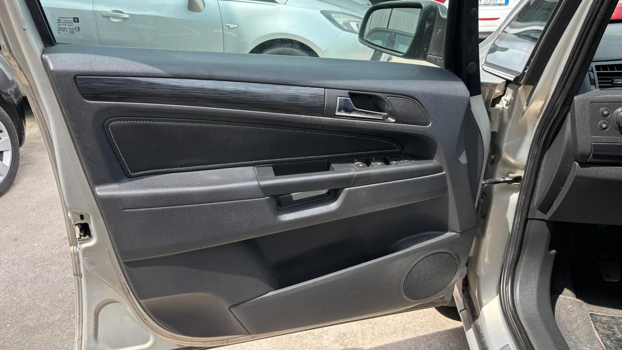 Opel Zafira 1.9 CDTI 120CV Cosmo