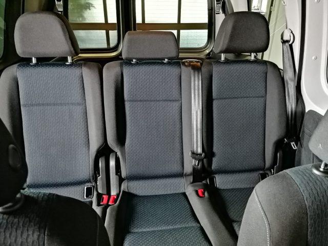 VOLKSWAGEN Caddy 2.0 TDI Kombi