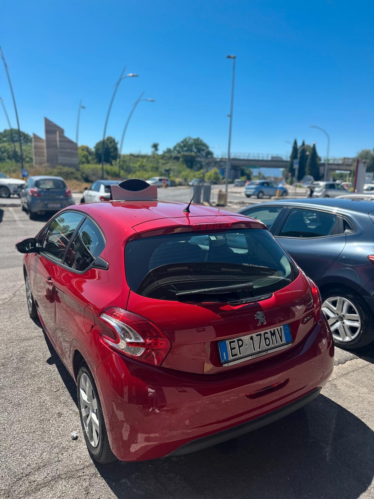 Peugeot 208 1.2 VTi 82 CV 3 porte Access