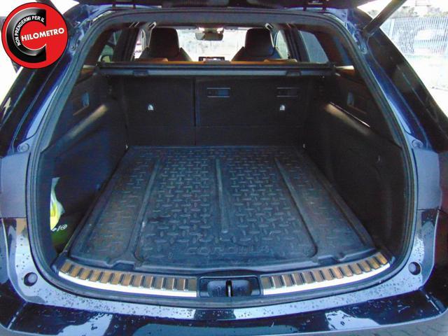 TOYOTA Corolla Touring Sports 2.0 Hybrid Lounge