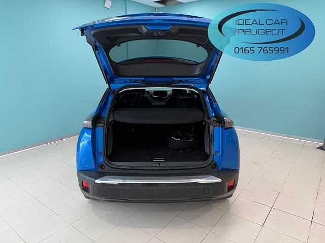 Peugeot 2008 motore elettrico 136 CV Allure Pack