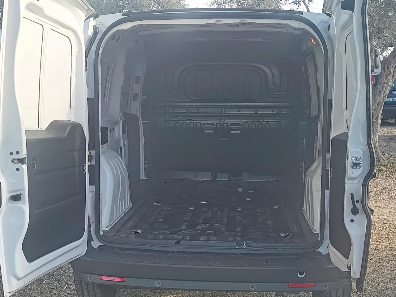 Fiat doblò maxi 2020 - 1.6mjt Lb automobili