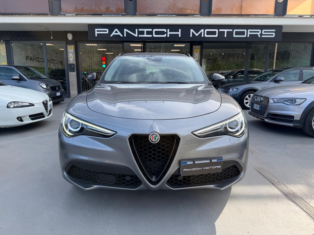 Alfa Romeo Stelvio 2.2 Turbodiesel 190 CV AT8 RWD B-Tech