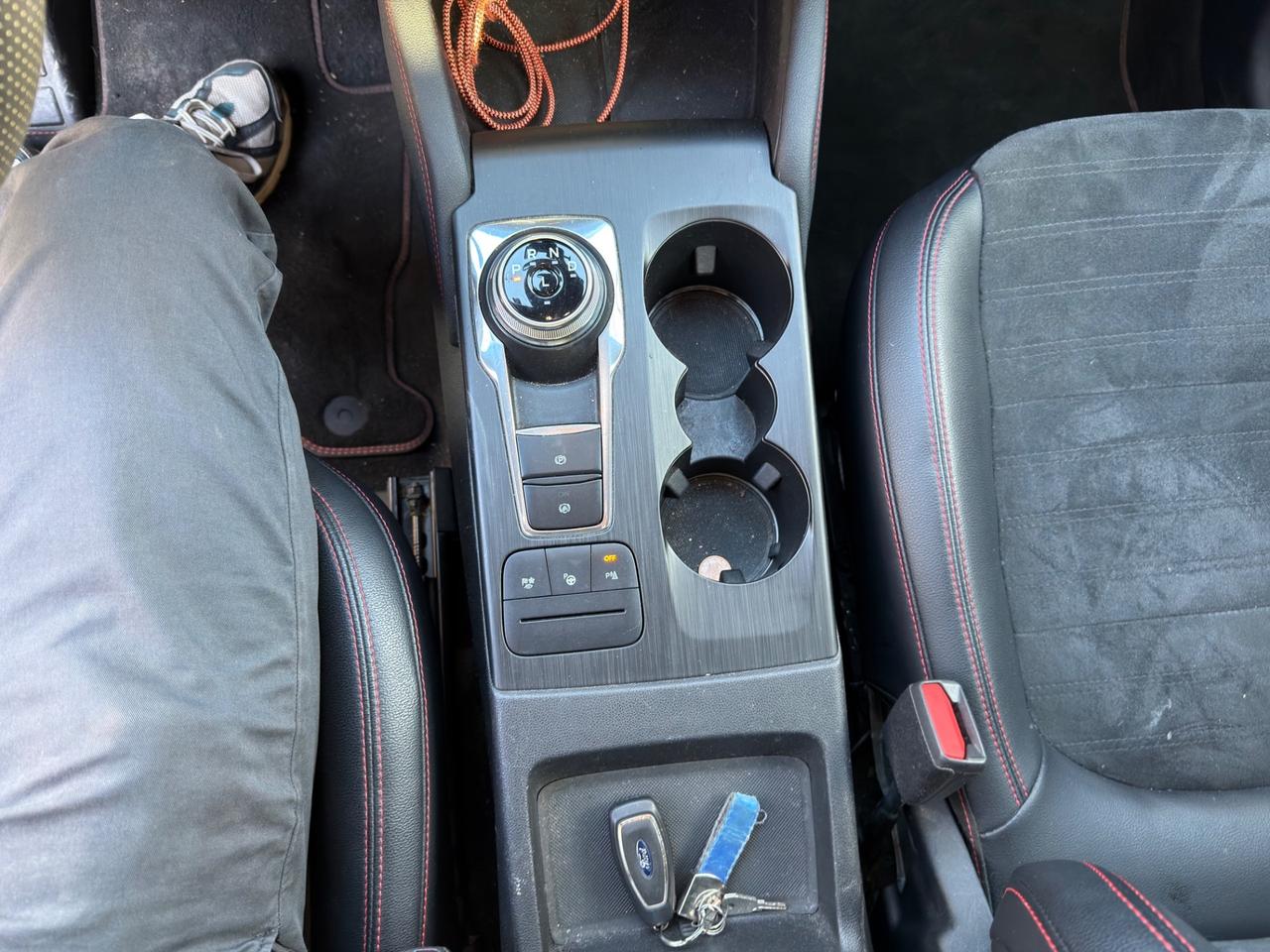 Ford Kuga 2.5 Full Hybrid 190 CV CVT 2WD Titanium Business