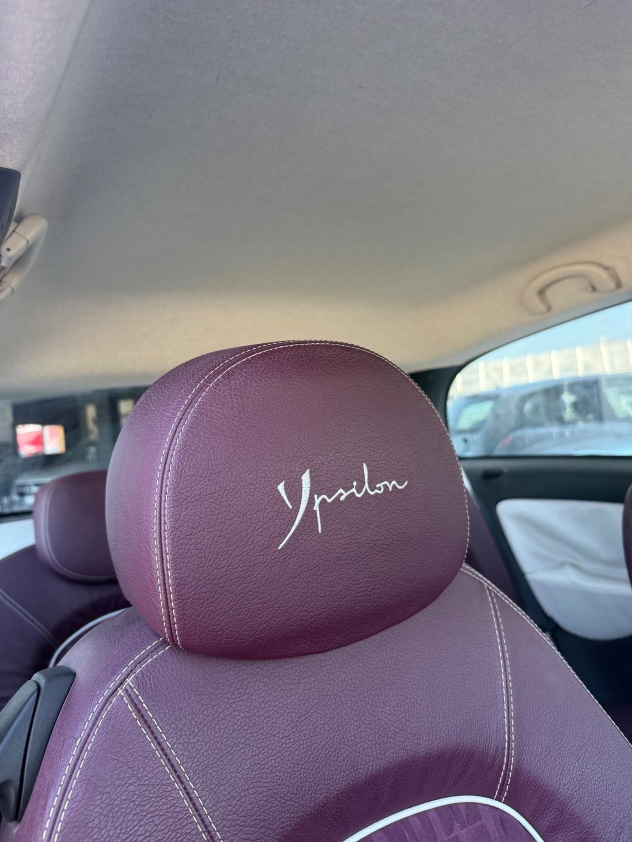 Lancia Ypsilon 1.2 Elle