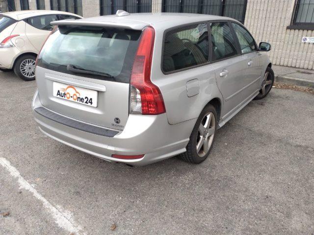 VOLVO V50 2.4 D5 cat Summum conto vendita