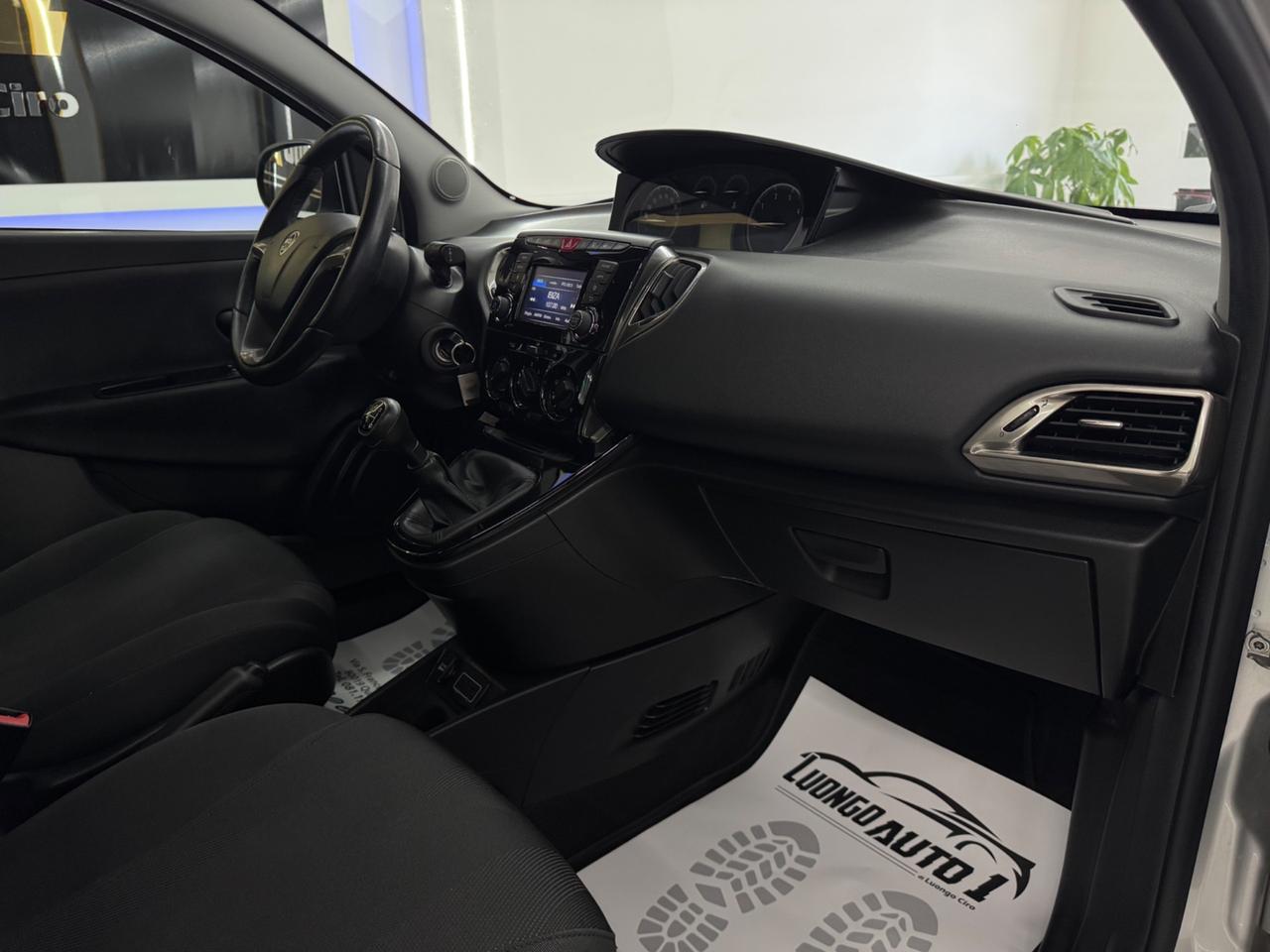 Lancia Ypsilon 1.3 MJT Platinum Full Opt