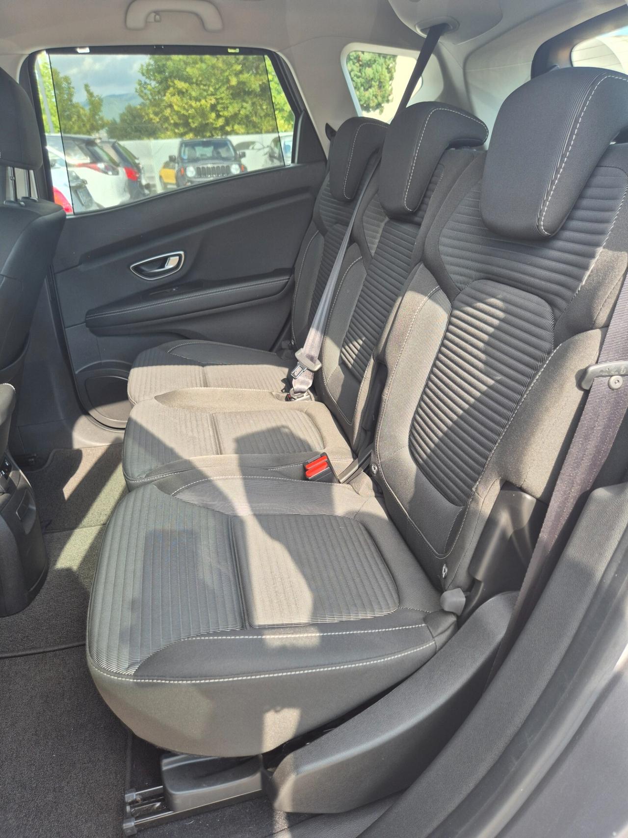 Renault Scenic Blue dCi 150 CV Sport Edition2