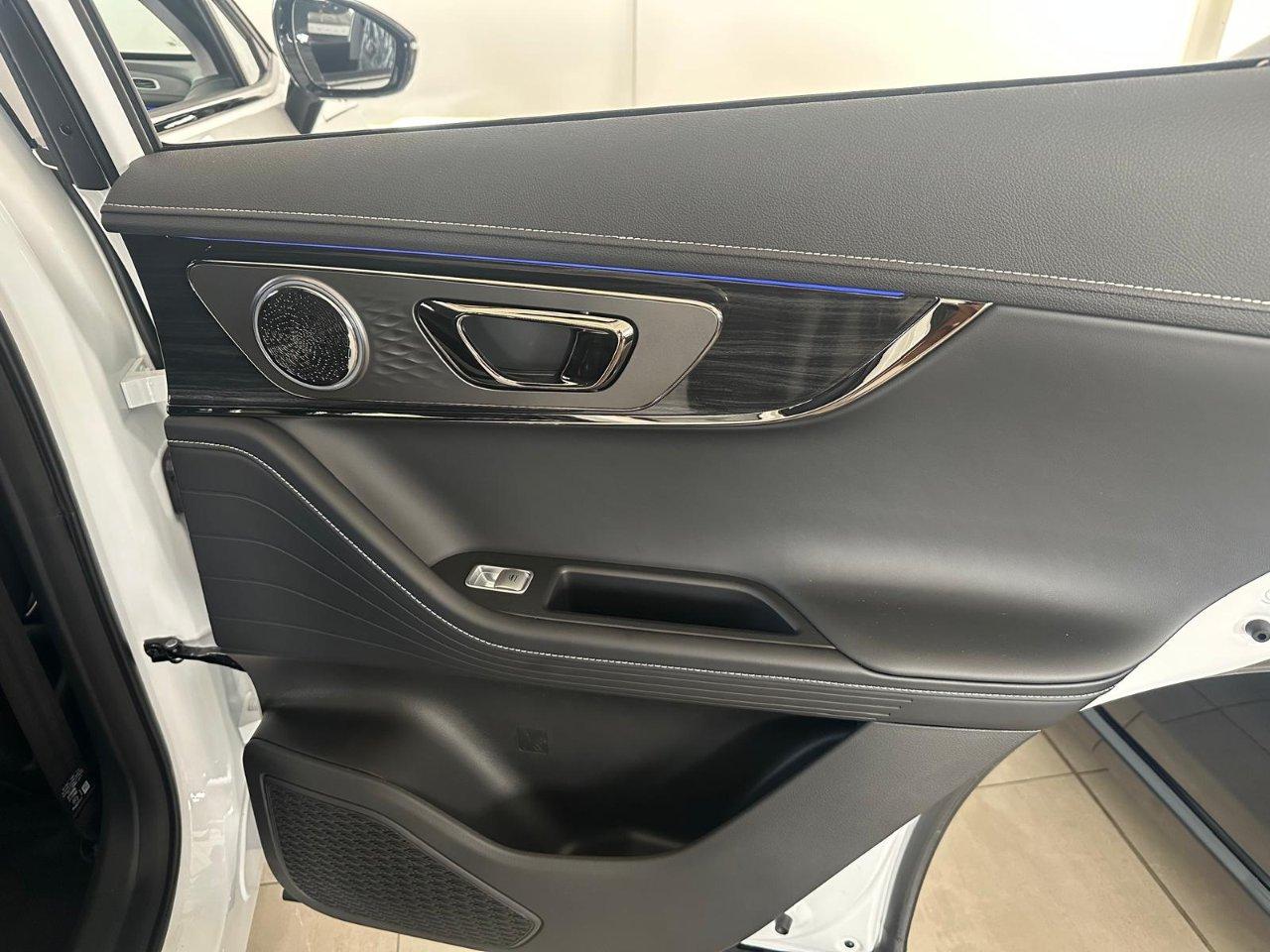 Omoda 5 Omoda 5 SHS-H 1.5 tgdi hev Premium auto NUOVA DA ORDINARE