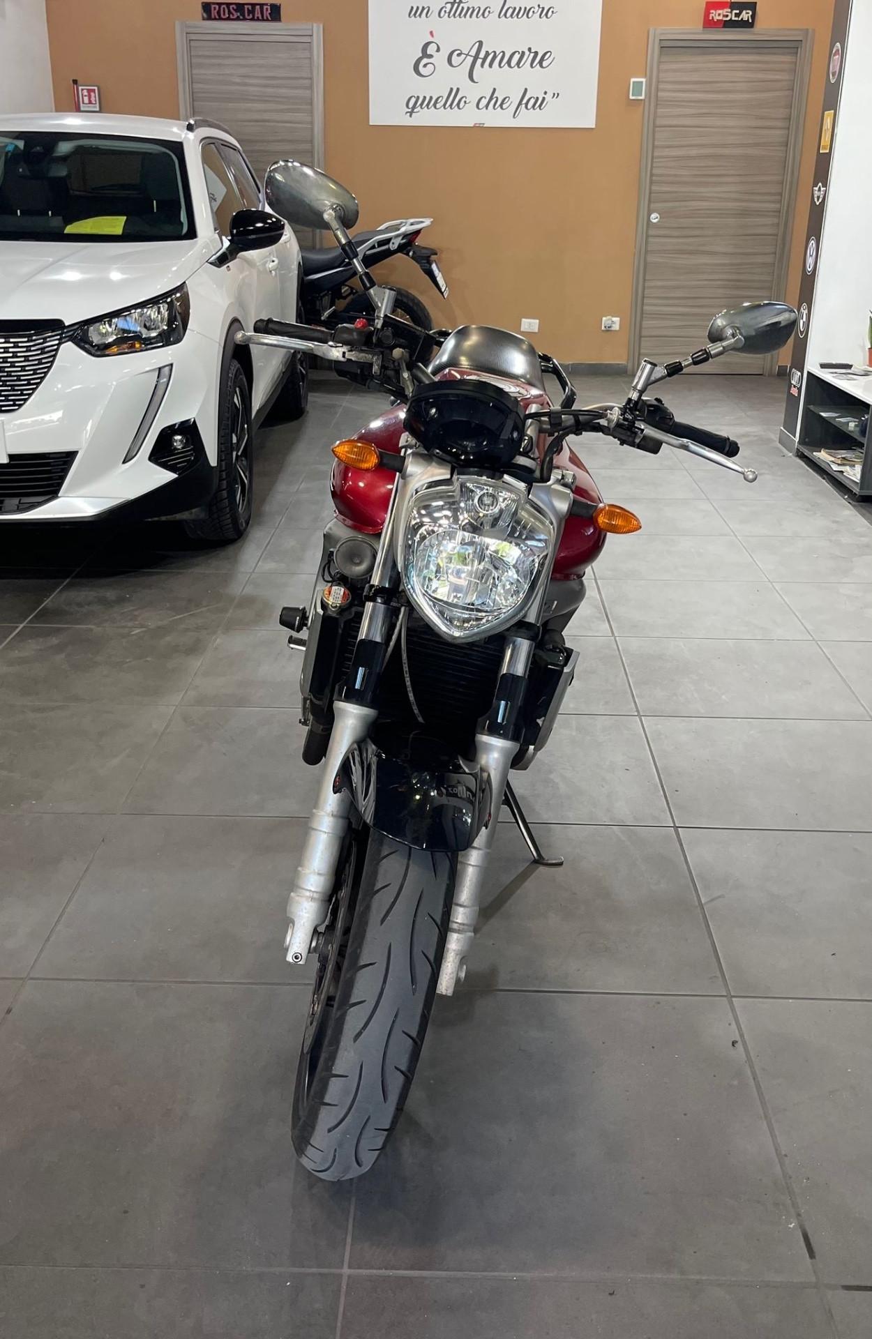Yamaha FZ6