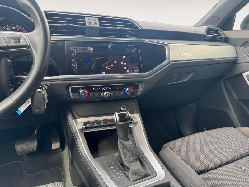 Audi Q3 Sportback SPORTBACK!45 tfsi e S line edition s-tronic PLUG-IN